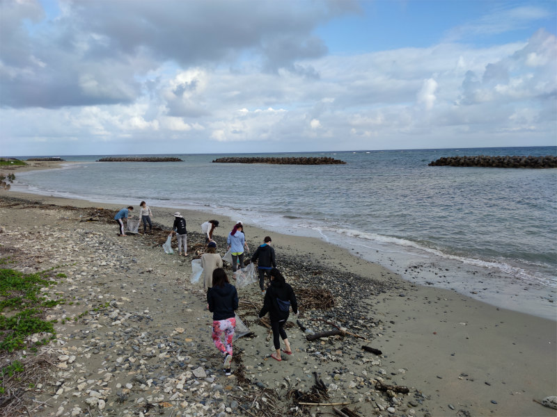 ビーチクリーン