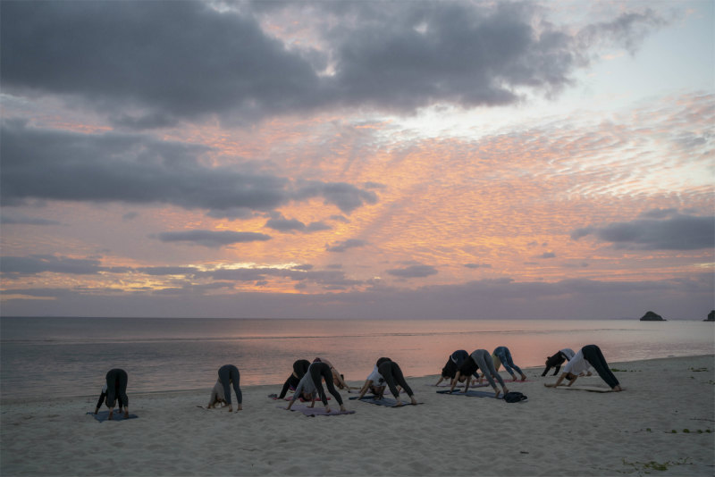 サンセットヨガ