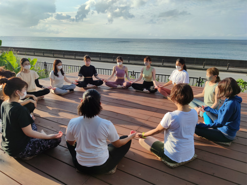 サットサンガの風景